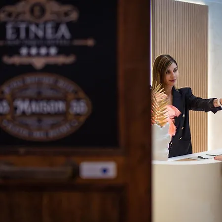 Etnea Boutique 4*