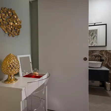 Etnea Boutique 4*
